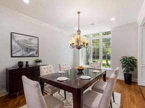 39 W Bracebridge Circle, The Woodlands TX 77382