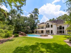 39 W Bracebridge Circle, The Woodlands TX 77382