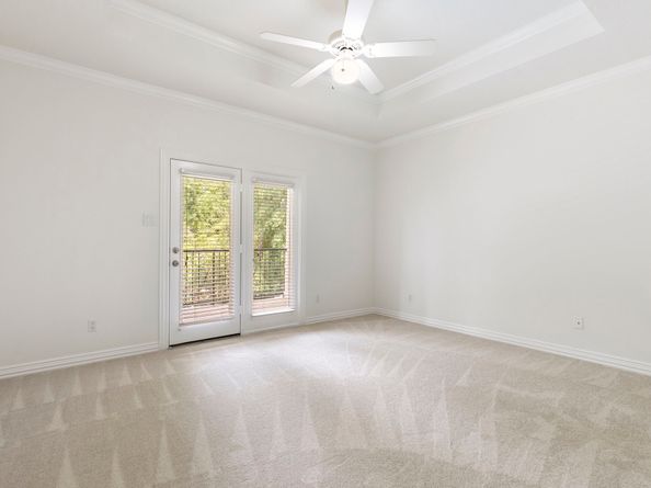 39 W Bracebridge Circle, The Woodlands TX 77382