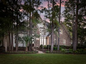 39 W Bracebridge Circle, The Woodlands TX 77382