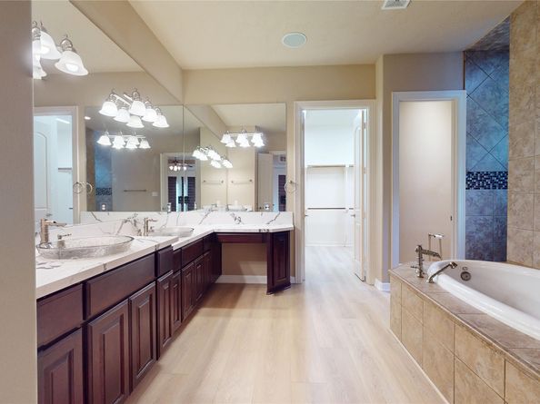 18814 Cove Vista Lane, Cypress TX 77433