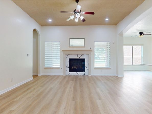 18814 Cove Vista Lane, Cypress TX 77433