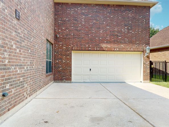 18814 Cove Vista Lane, Cypress TX 77433