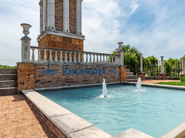 417 Marina View Drive, Webster TX 77598