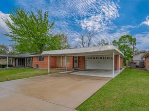 626 Shawnee Street, Houston TX 77034