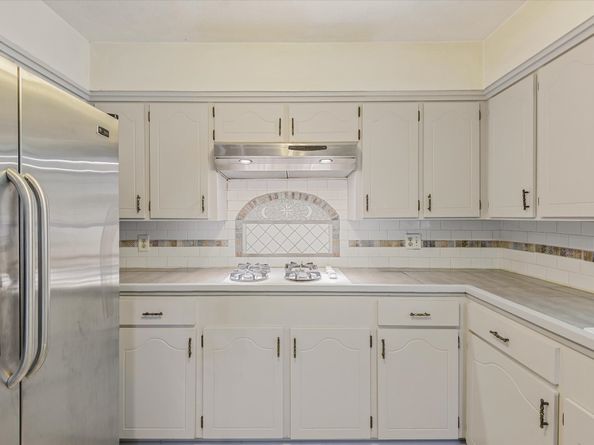 8727 Hinman Street, Houston TX 77061