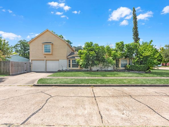 5747 Fontenelle Drive, Houston TX 77035