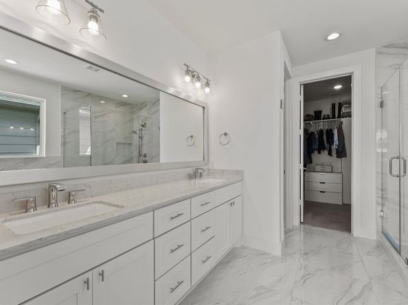 4613 Maxie Street, Houston TX 77007