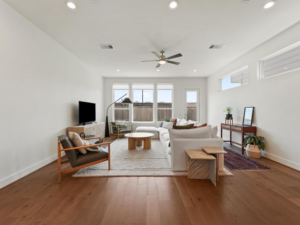 4613 Maxie Street, Houston TX 77007