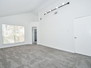 8803 Vinkins Road, Houston TX 77071