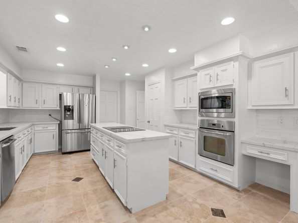 14 Cascade Springs Place, The Woodlands TX 77381