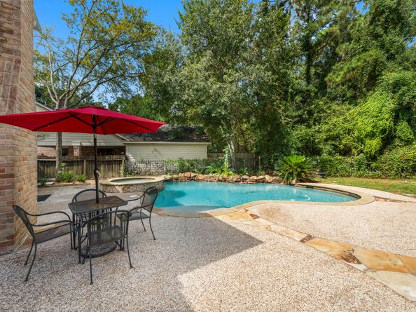 14 Cascade Springs Place, The Woodlands TX 77381