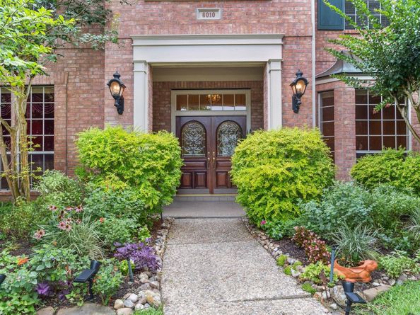 6010 Maple Knob Court, Kingwood TX 77345