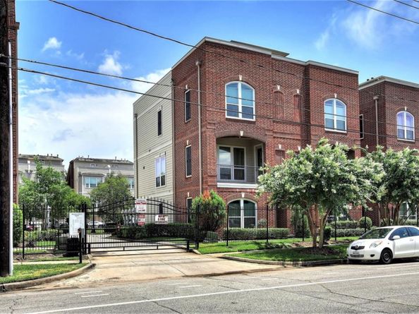 2317 Hutchins Street, Houston TX 77004