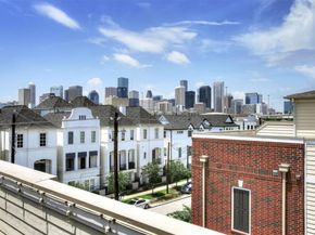 2317 Hutchins Street, Houston TX 77004