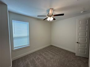 910B W 21st Street, Houston TX 77018
