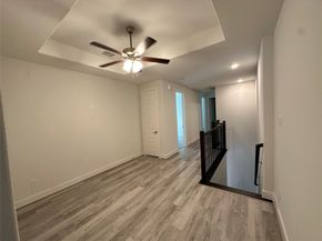 910B W 21st Street, Houston TX 77018