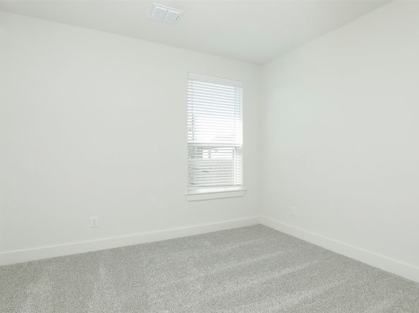 910B W 21st Street, Houston TX 77018