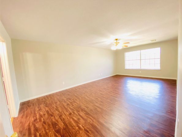 11019 Cayman Mist Drive, Houston TX 77075