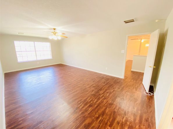 11019 Cayman Mist Drive, Houston TX 77075