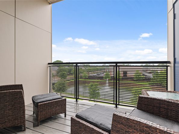 6804 Westview Drive 1307, Houston TX 77055