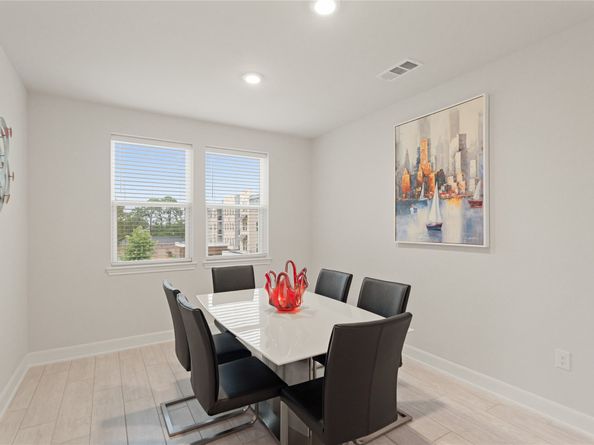 6804 Westview Drive 1307, Houston TX 77055