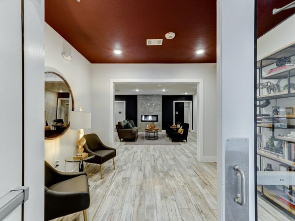 6804 Westview Drive 1307, Houston TX 77055