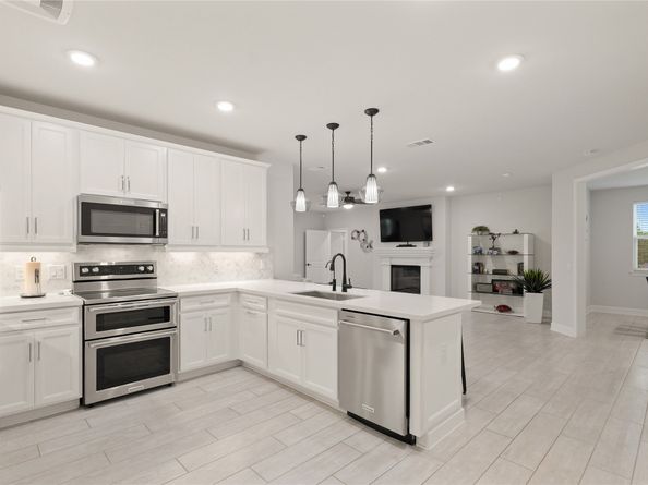 6804 Westview Drive 1307, Houston TX 77055