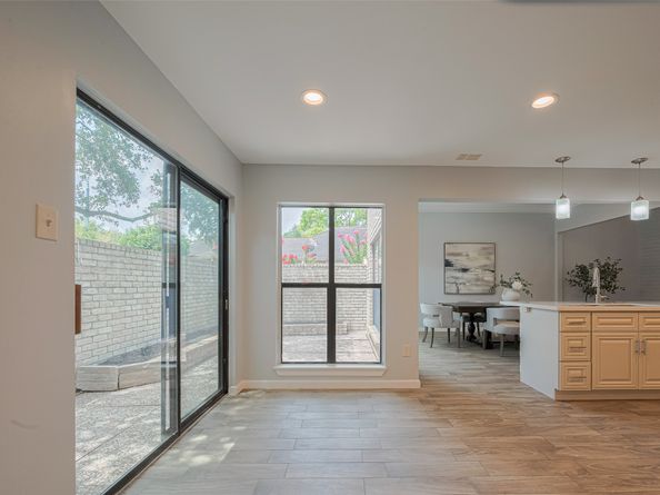 15600 Barkers Landing Road 20, Houston TX 77079