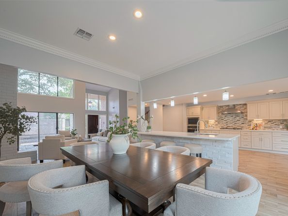 15600 Barkers Landing Road 20, Houston TX 77079