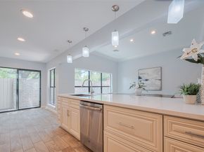 15600 Barkers Landing Road 20, Houston TX 77079