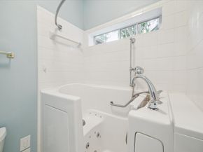 18 Prism Cove Place, The Woodlands TX 77381