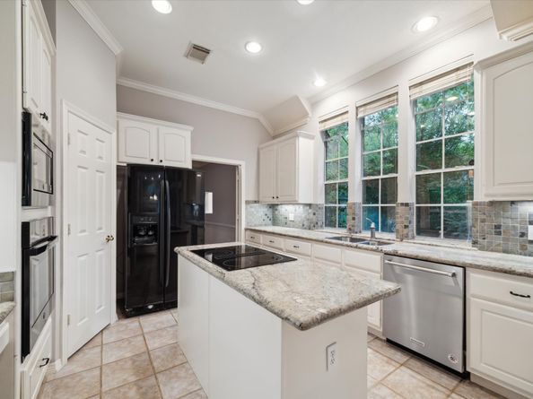 18 Prism Cove Place, The Woodlands TX 77381