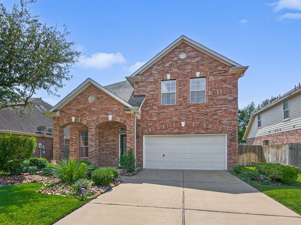 17507 Elverson Oaks Drive, Tomball TX 77377
