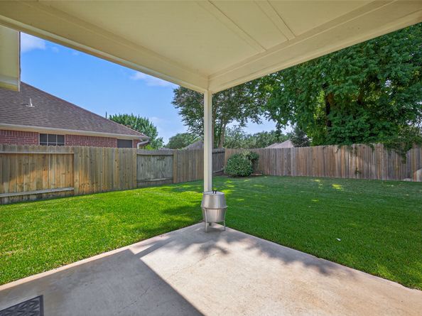 17507 Elverson Oaks Drive, Tomball TX 77377