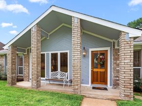 815 Millpond Drive, Sugar Land TX 77498
