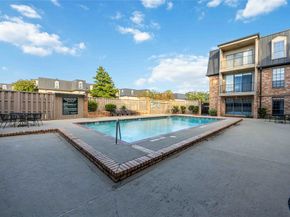 2400 N Braeswood Boulevard 227, Houston TX 77030