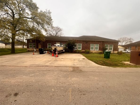 432 Tennessee Street, Houston TX 77029