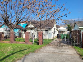 4512 Siegel Street
