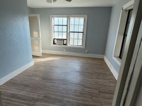 4512 Siegel Street, Houston TX 77009