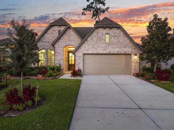 2614 Oakland Park Drive, Conroe TX 77385