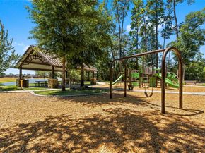 2614 Oakland Park Drive, Conroe TX 77385