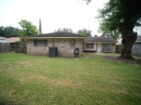 12510 Shannon Hills Drive, Houston TX 77099