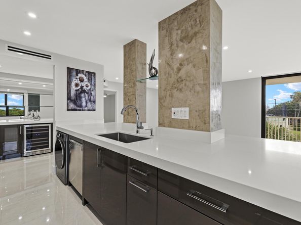 5480 N Ocean Drive B1c, Singer Island FL 33404