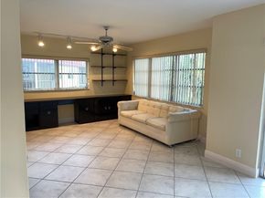 9410 N Hollybrook Lake Dr 310, Pembroke Pines FL 33025