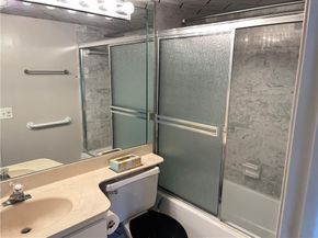 9410 N Hollybrook Lake Dr 310, Pembroke Pines FL 33025