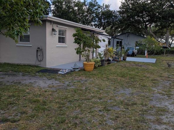 6137 Garfield Street, Hollywood FL 33024