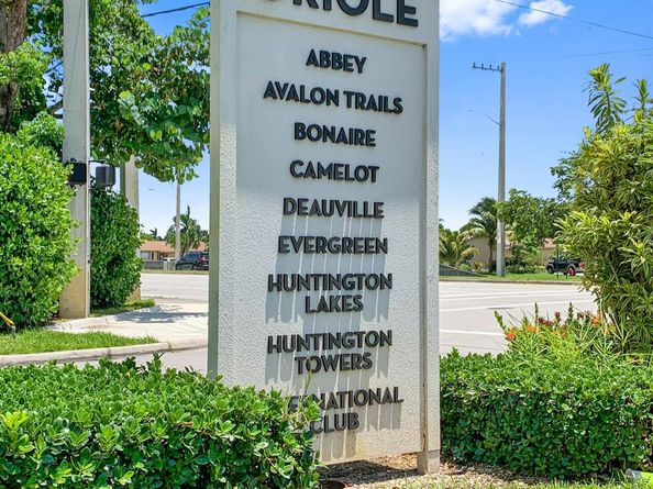 14671 Bonaire Boulevard 207, Delray Beach FL 33446