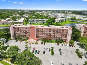 14671 Bonaire Boulevard 207, Delray Beach FL 33446