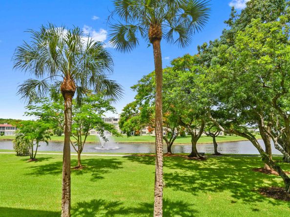 14671 Bonaire Boulevard 207, Delray Beach FL 33446